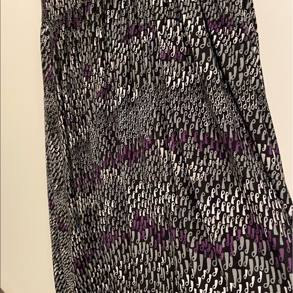 Lux & Luster dress with bubble skirt size small - Picture 4 of 5